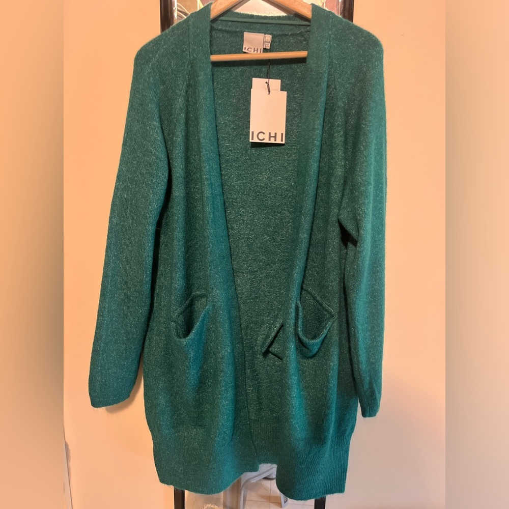 Brand new Ichi cardigan size L